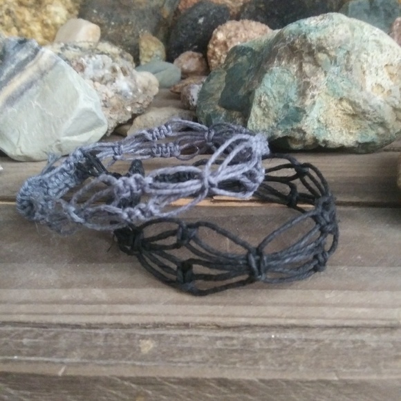 2 hemp Flower bracelets - Picture 1 of 6
